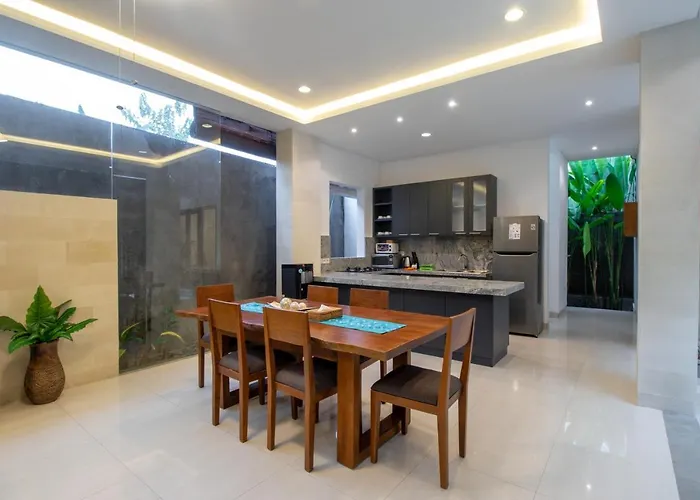 Sayang Viii Villa *